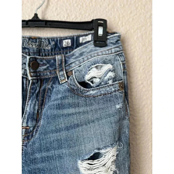 Miss Me Womens Lightwashed Distressed Boyfriend Ankle Denim Jeans Size 26 - Picture 8 of 15
